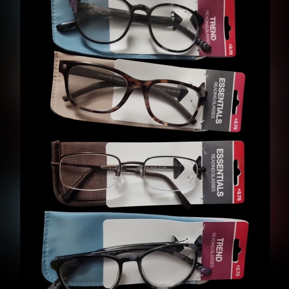 Set of Four Pair +2.75 Trend and  Essentials Reading Glasses with cases.  NWT